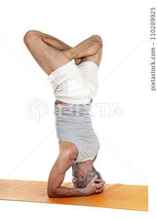 hatha yoga asana hatha yoga asana 110289925