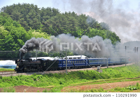 中央幹線 長坂小淵澤 JR東日本 D51-498+12系+DE10-1698(高崎) 中央幹線 長坂小淵澤 JR東日本 D51-498+12系+DE10-1698(高崎) 110291990
