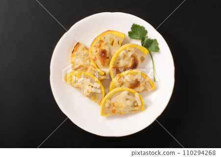 Grilled mustard lotus root with cheese Grilled mustard lotus root with cheese 110294268