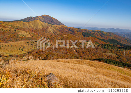攀登若我山“從八丁原路線看到的若我山” 110295518