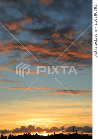 Sinking sun 110296793