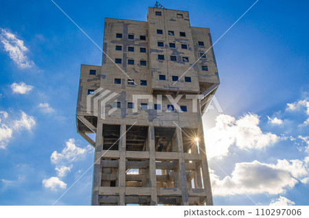 老島根採礦廠船舶開啟者 110297006