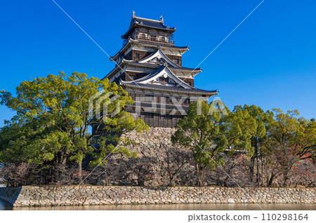 Tenshu of Hiroshima Castle Tenshu of Hiroshima Castle 110298164