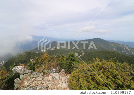 2023年10月攀登山梨縣金峰山 110299187