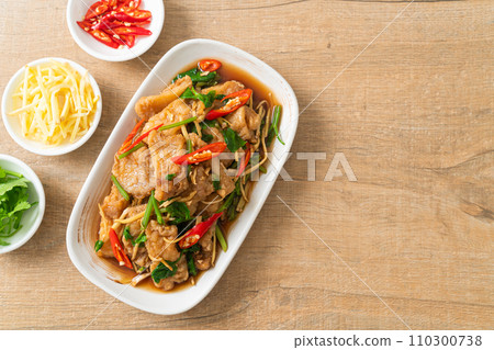 Stir Fried Fish with Chinese Celery 110300738
