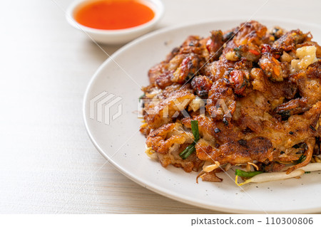 Crispy Fried Mussel Pancake 110300806