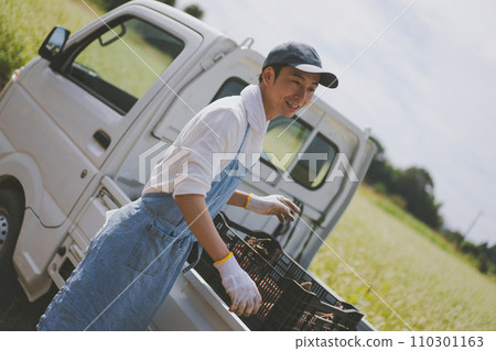 農業 農家 農民 110301163