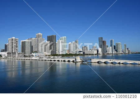 Residential waterfront buildings on Biscayne Bay in Miami, Florida. Residential waterfront buildings on Biscayne Bay in Miami, Florida. 110301210