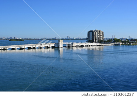 The Venetian Causeway between Miami and Miami Beach, Florida. 110301227