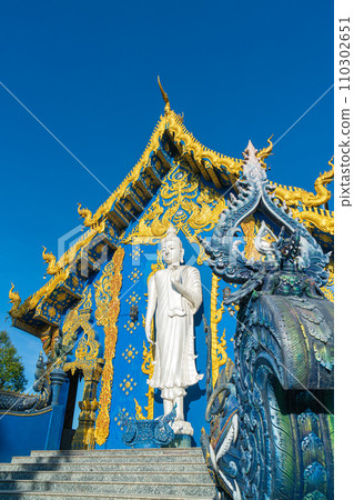 Wat Rong Suea Ten or Blue Temple 110302651