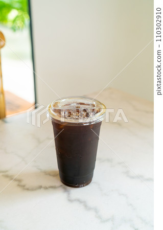 iced americano coffee or long black coffee 110302910