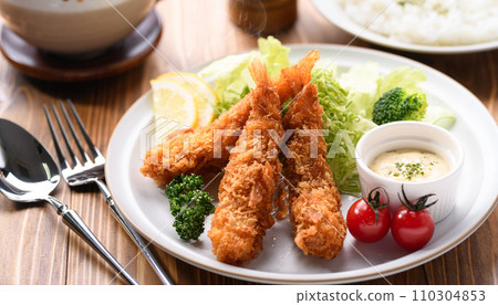 剛炸好的脆皮炸蝦 110304853