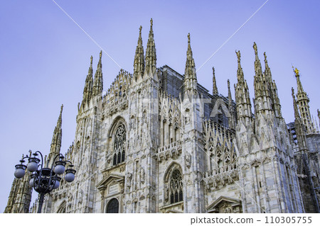 Early summer cityscape of Milan, Italy 110305755