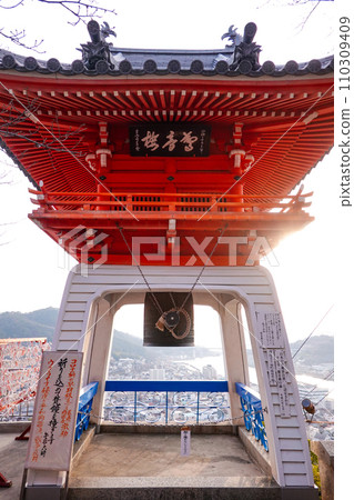 從千光寺鐘樓看到的景色(廣島縣尾道市) 從千光寺鐘樓看到的景色(廣島縣尾道市) 110309409