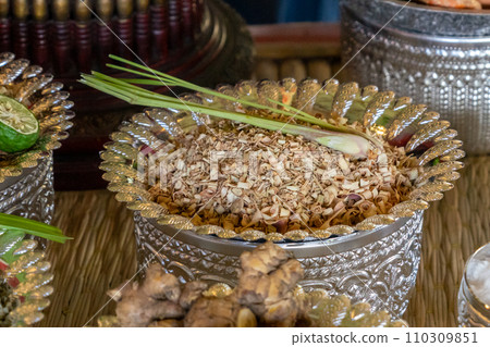 Top view, Fresh sliced lemon grass Top view, Fresh sliced lemon grass 110309851