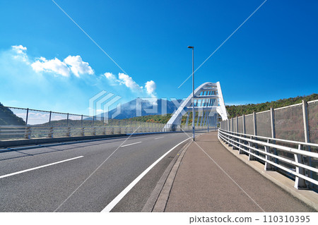 [Ushine Ohashi Bridge] Kurokami-cho, Kagoshima City, Kagoshima Prefecture 110310395