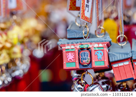 Asakusa Nakamise souvenirs 110311214