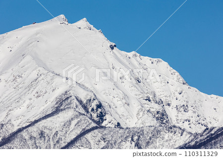 Tanigawa-dake of snow 110311329