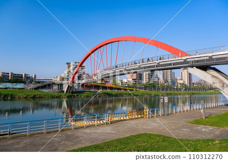 Taiwan Taipei City Rainbow Bridge Taiwan Taipei City Rainbow Bridge 110312270