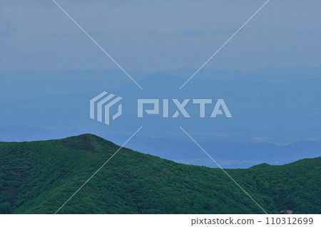 從和嶽山頂看姬神山 110312699