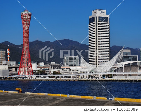 Scenery of Meriken Park seen from Kobe Harborland in January 2024 110313389