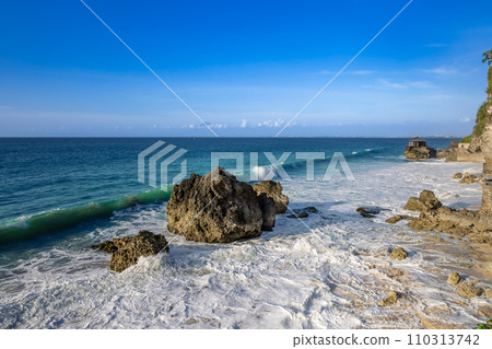 Kubu Beach 110313742