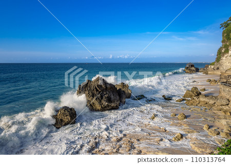 Kubu Beach 110313764
