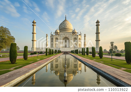 泰姬陵倒映在水面上:人工智慧生成的圖像 泰姬陵倒映在水面上:人工智慧生成的圖像 110313922