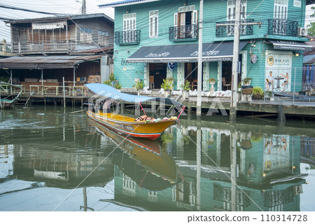 THAILAND AMPHAWA MAE KLONG RIVER BOAT 110314728