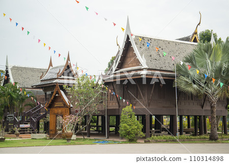 THAILAND AMPHAWA KING RAMA PAVILLON THAILAND AMPHAWA KING RAMA PAVILLON 110314898