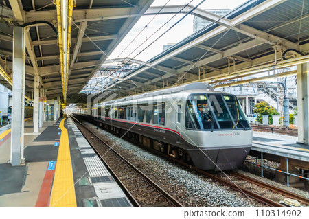 小田急電鐵浪漫列車 EXEα 30000 型 110314902