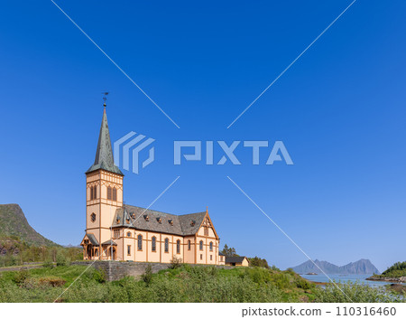 Vagan Kirke in Lofoten, Norway, blends cultural heritage with natural beauty Vagan Kirke in Lofoten, Norway, blends cultural heritage with natural beauty 110316460