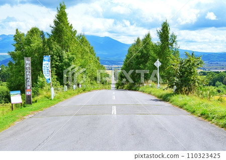 Panorama Road Ebana (Kamifurano Town, Hokkaido) 110323425