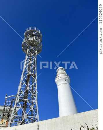 White lighthouse 110324029