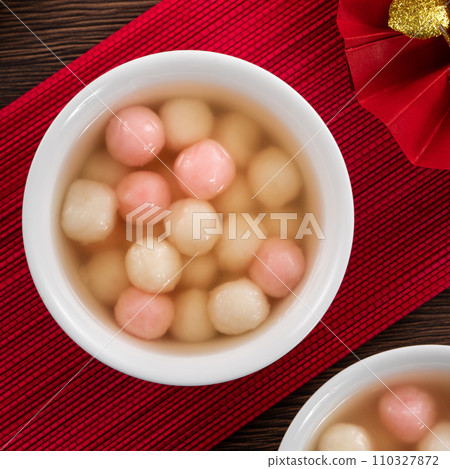 湯圓 冬至 紅色 白色 粉色 Tang yuan タンユエン 団子 湯圓 冬至 紅色 白色 粉色 Tang yuan タンユエン 団子 110327872