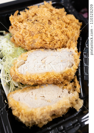 美味的炸豬排便當(菲力牛排) 美味的炸豬排便當(菲力牛排) 110328209