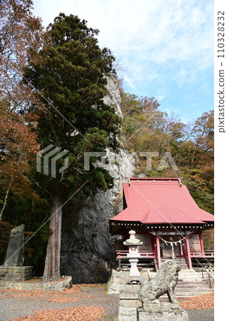 Tono Heritage No. 31 Fudo Iwao and Ganryu Shrine 110328232