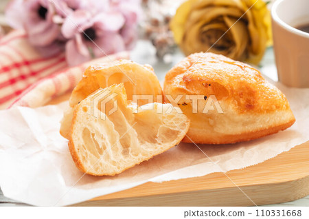 Zeppoline cut in half Zeppoline cut in half 110331668