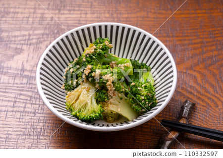 芝麻醬西蘭花 芝麻醬西蘭花 110332597