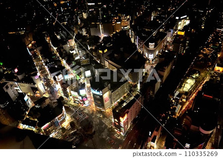 澀谷十字路口夜景（遠景） 110335269