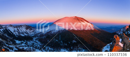 Mt. Asama Abenroth Mt. Asama Abenroth 110337336