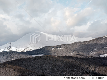 Winter snowy Carpathian mountains, Ukraine Winter snowy Carpathian mountains, Ukraine 110343004