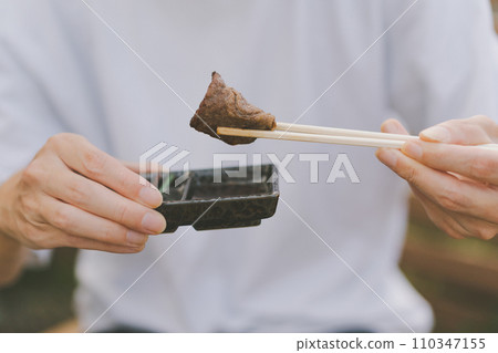 燒烤 男人 男 110347155