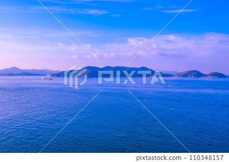Morning on the Seto Inland Sea 110348157
