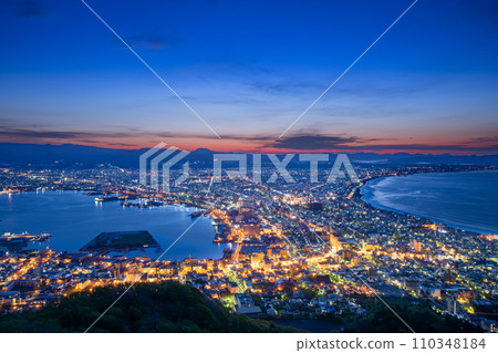 Hakodate, Hokkaido_Harmony of the dawn sky and night view Hakodate, Hokkaido_Harmony of the dawn sky and night view 110348184