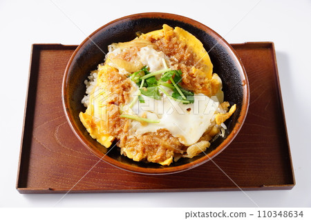 日本料理 豬排丼 日本料理 豬排丼 110348634