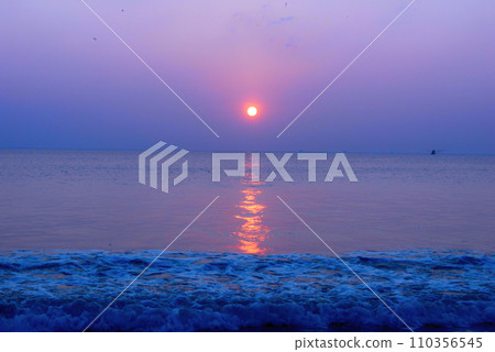 Tropical sea beach in summer time Purple sky on sunny day. Golden sand beach sea peaceful scenery on the beach. Travel vacation seaside outdoor. Ocean island beautiful dramatic Magenta landscape Tropical sea beach in summer time Purple sky on sunny day. Golden sand beach sea peaceful scenery on the beach. Travel vacation seaside outdoor. Ocean island beautiful dramatic Magenta landscape 110356545