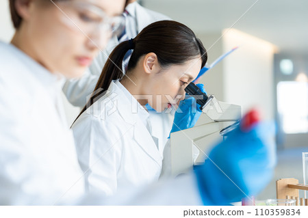 researcher researcher 110359834