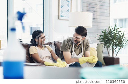 couple, cleaning, woman 110360350