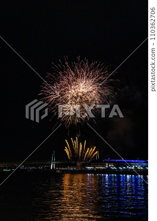 The best view in Yokohama 110362706